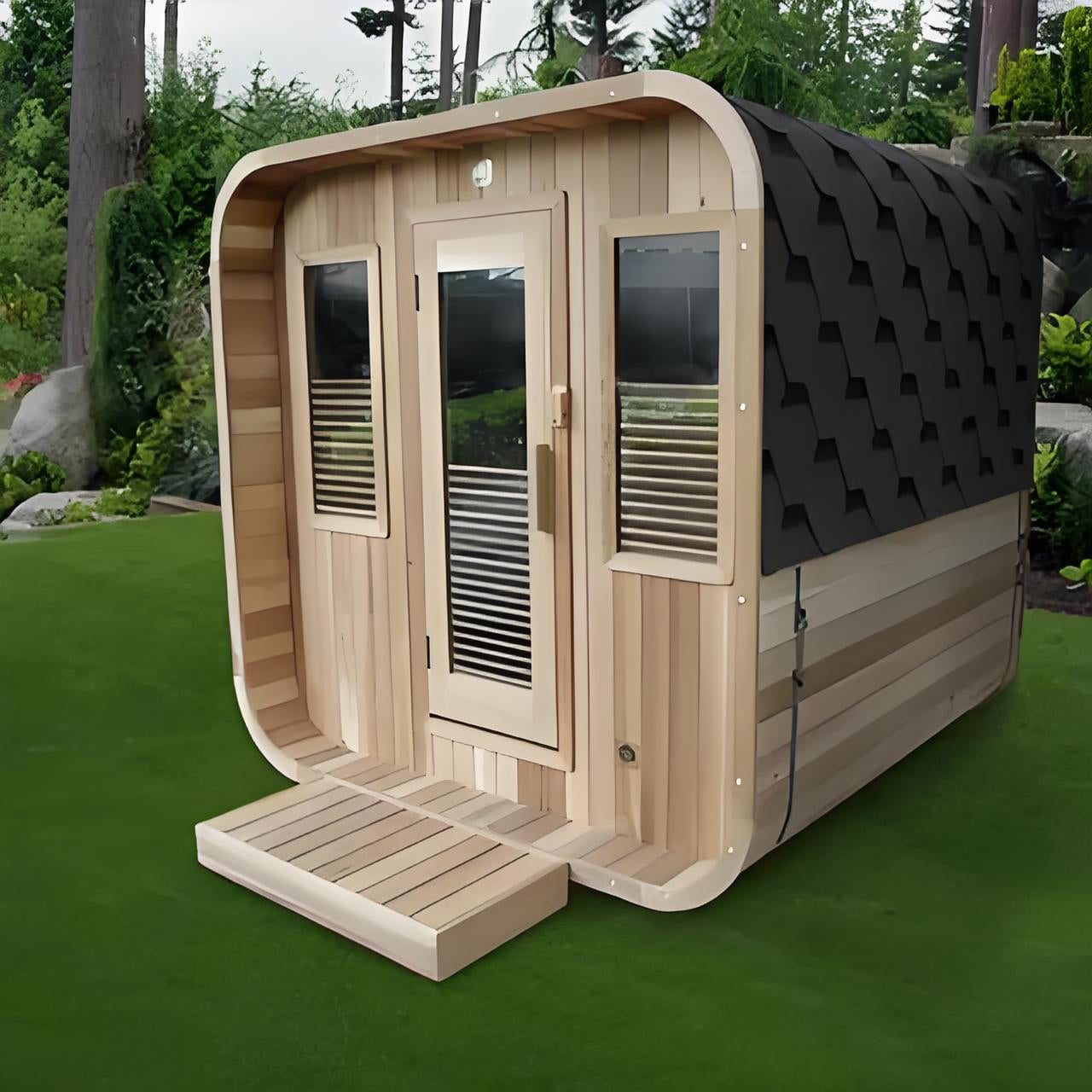 Wholesale outdoor barrel - shaped saunas for 1 - 2 people, made of red cedar from far - away factories and Canadian cedar, suitable for family use. 主圖