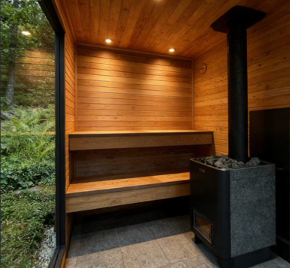 Full‑View Outdoor Infrared Multi‑Person Wooden Sauna